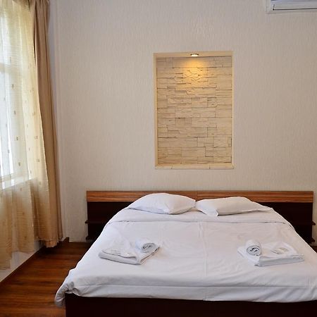 וליקו טורנובו Guest House Anelim מראה חיצוני תמונה