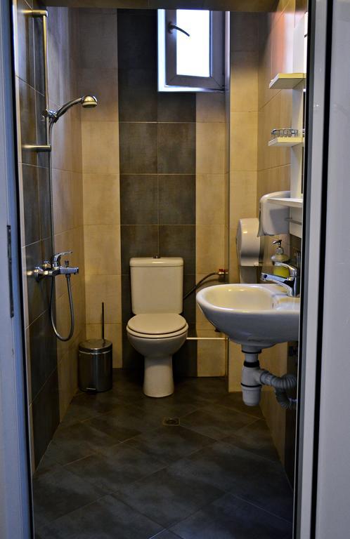 וליקו טורנובו Guest House Anelim מראה חיצוני תמונה